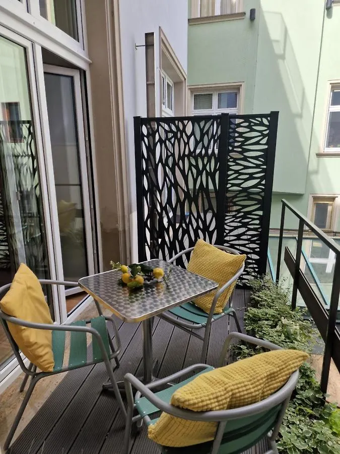 Avanti Palazzo Krakow Poland